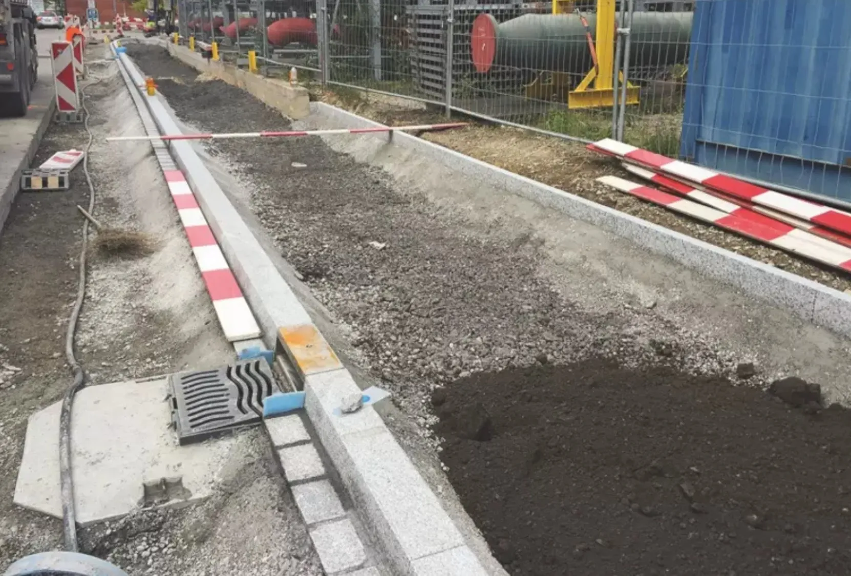 Einlauf und Baumrigole an der Giessereistrasse