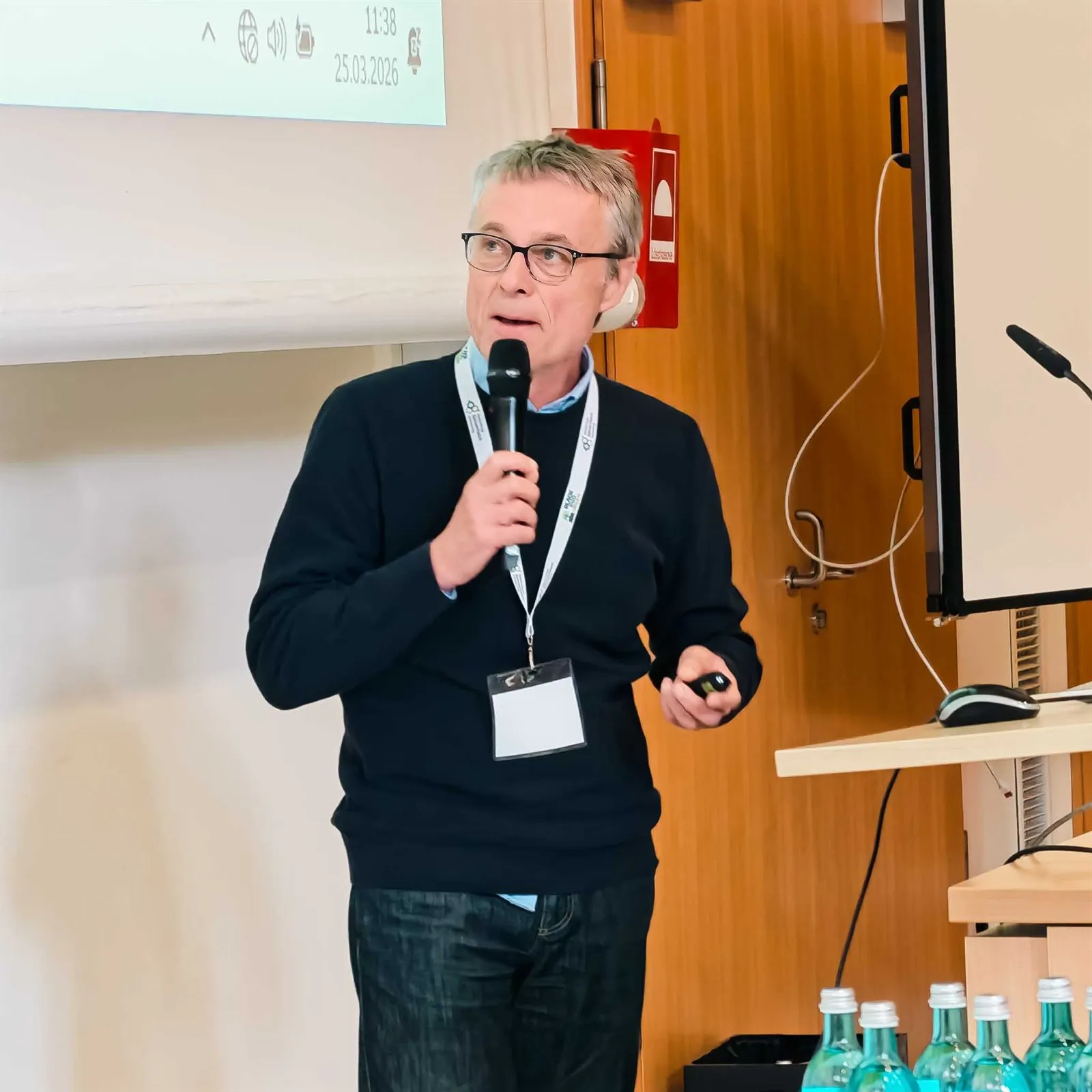Axel Heinrich während seines Vortrags