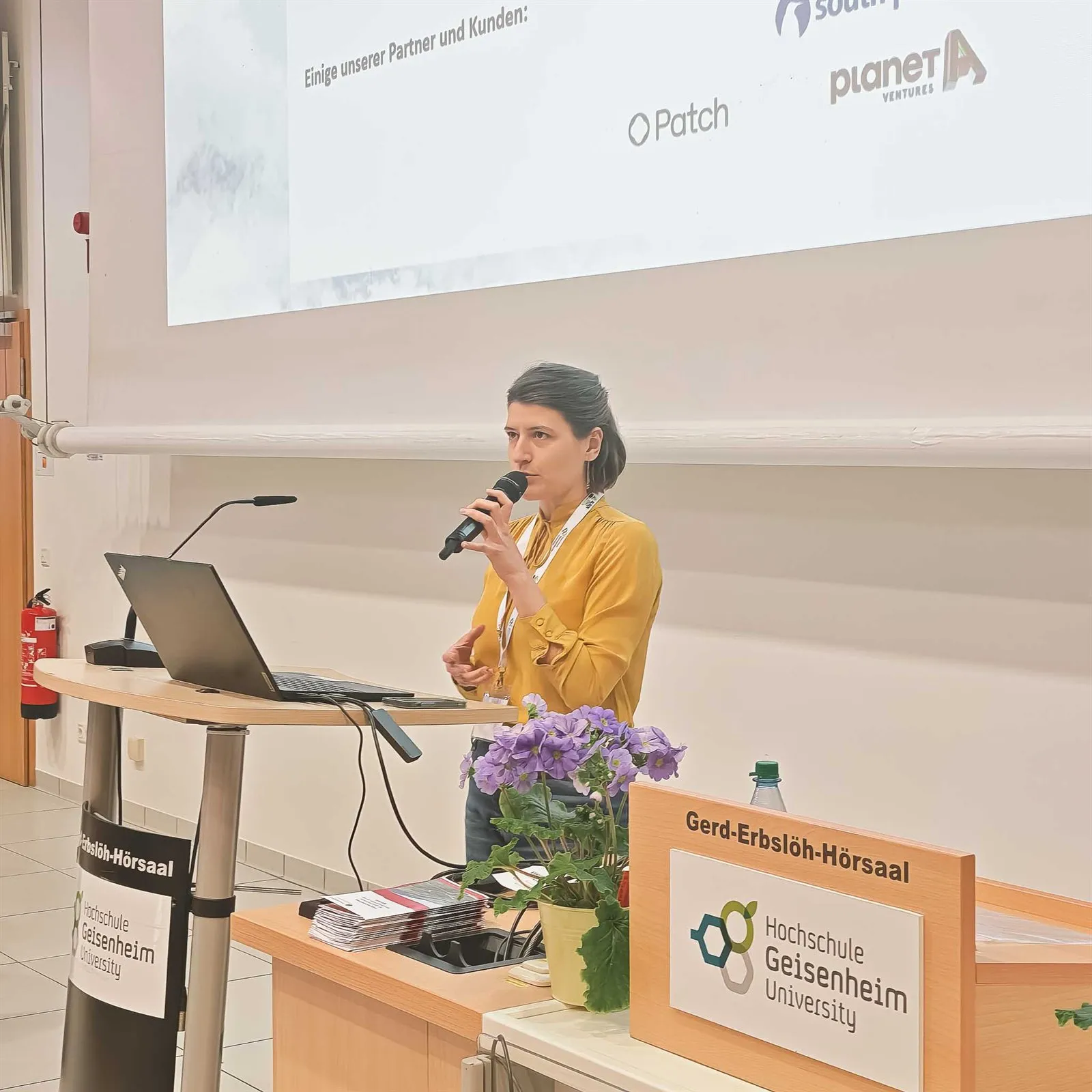 Dr. Esther Jaekel während ihres Vortrags